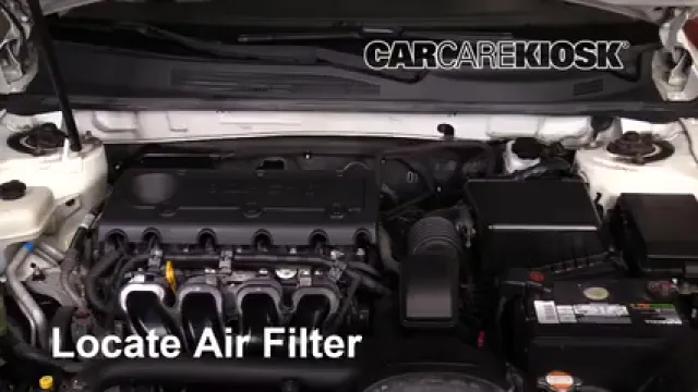 2009 Kia Optima EX 2.4L 4 Cyl. Air Filter (Engine) Replace
